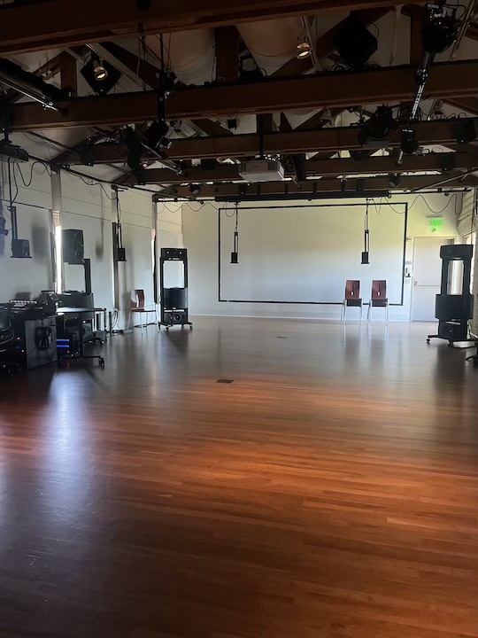 Picture of the CCRMA Stage